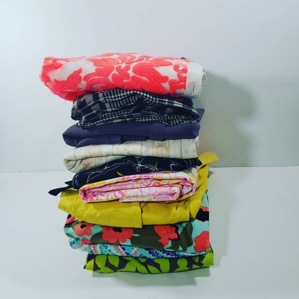 Wholesale lot of 10 Womens Clothing
